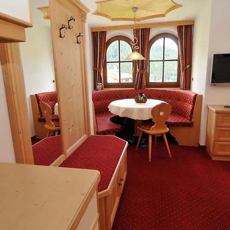 Otel Garni Iris